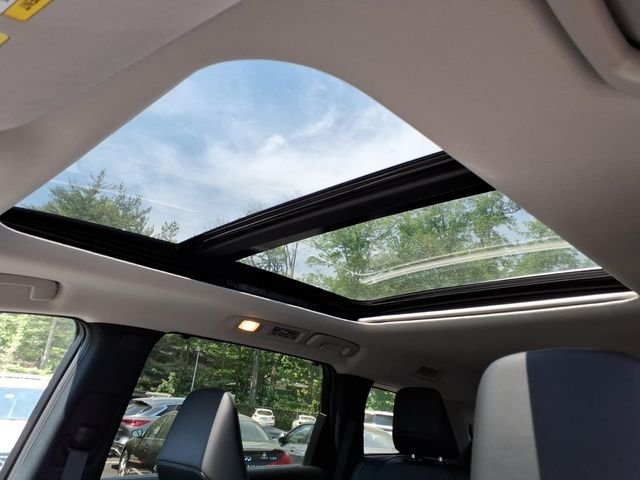 Used 2023 Blue INFINITI Sensory image 26