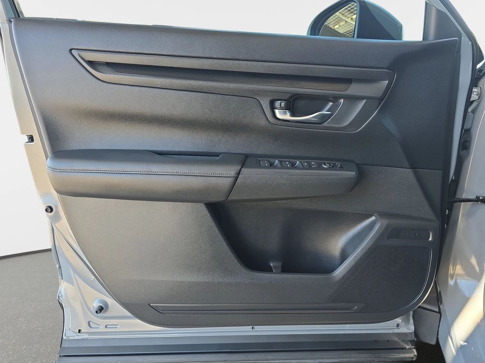2024 Honda CR-V LX - Photo 24