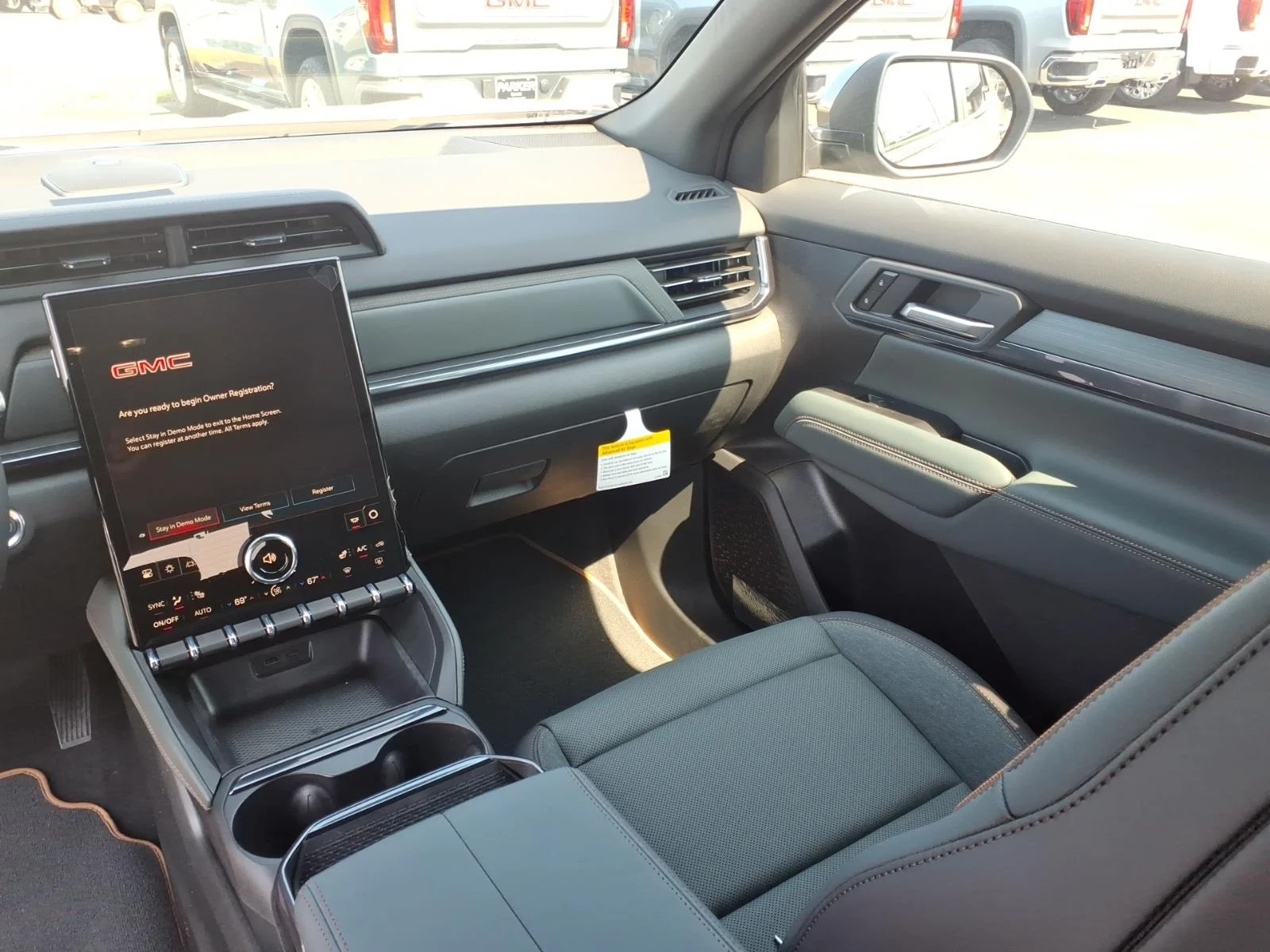 2027 GMC Terrain AT4 - Photo 11