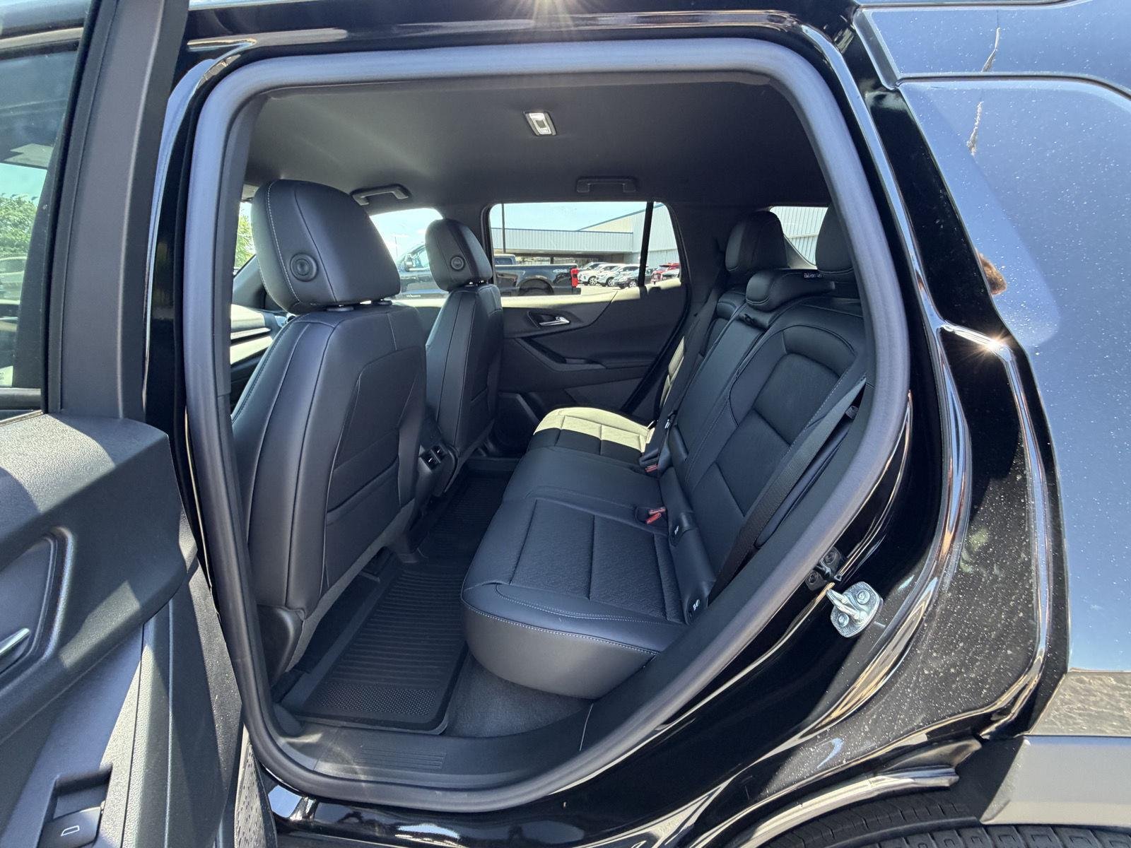 2026 Chevrolet Equinox LT - Photo 27