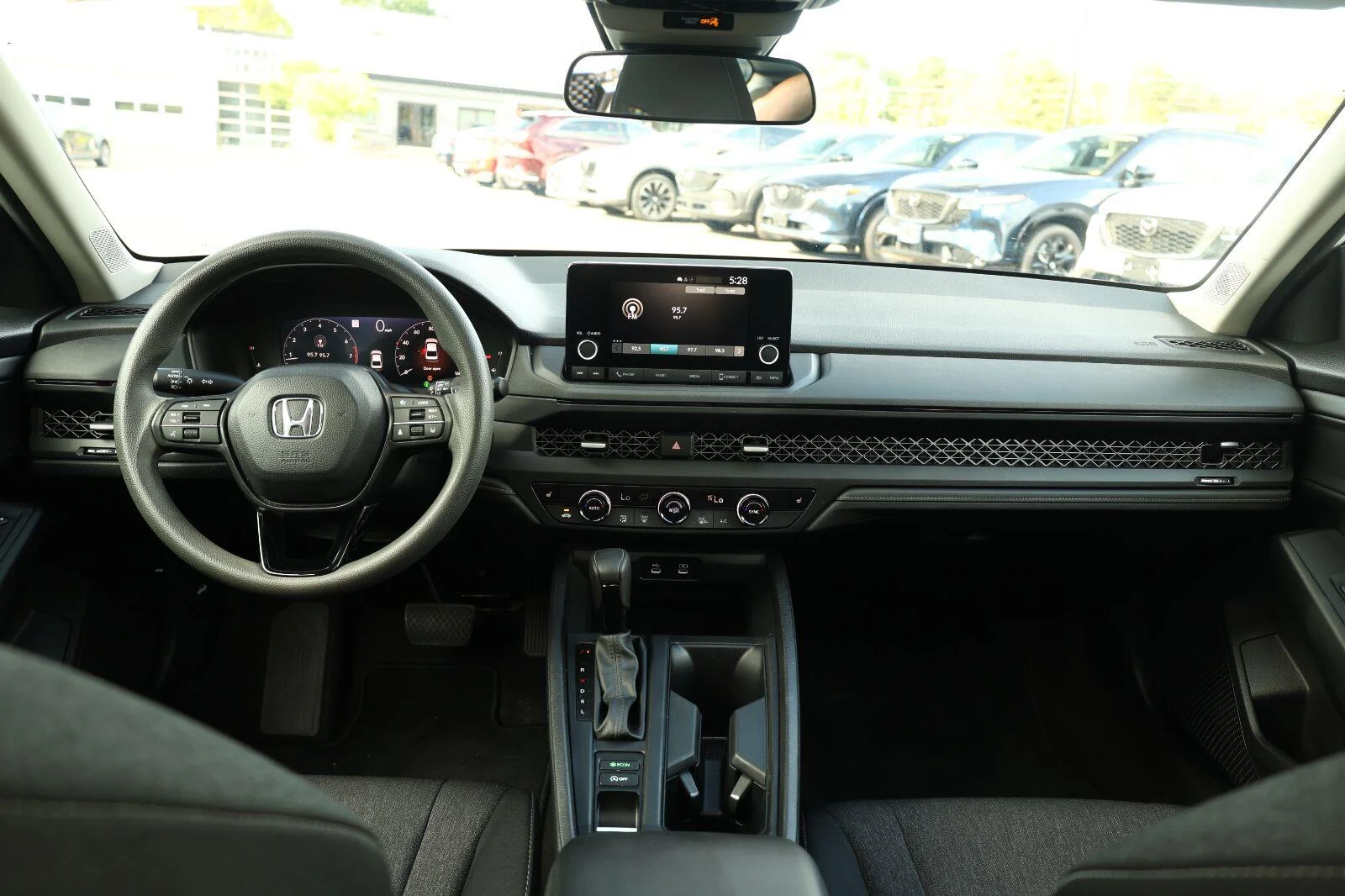 Used 2024 Platinum White Pearl Honda EX image 25