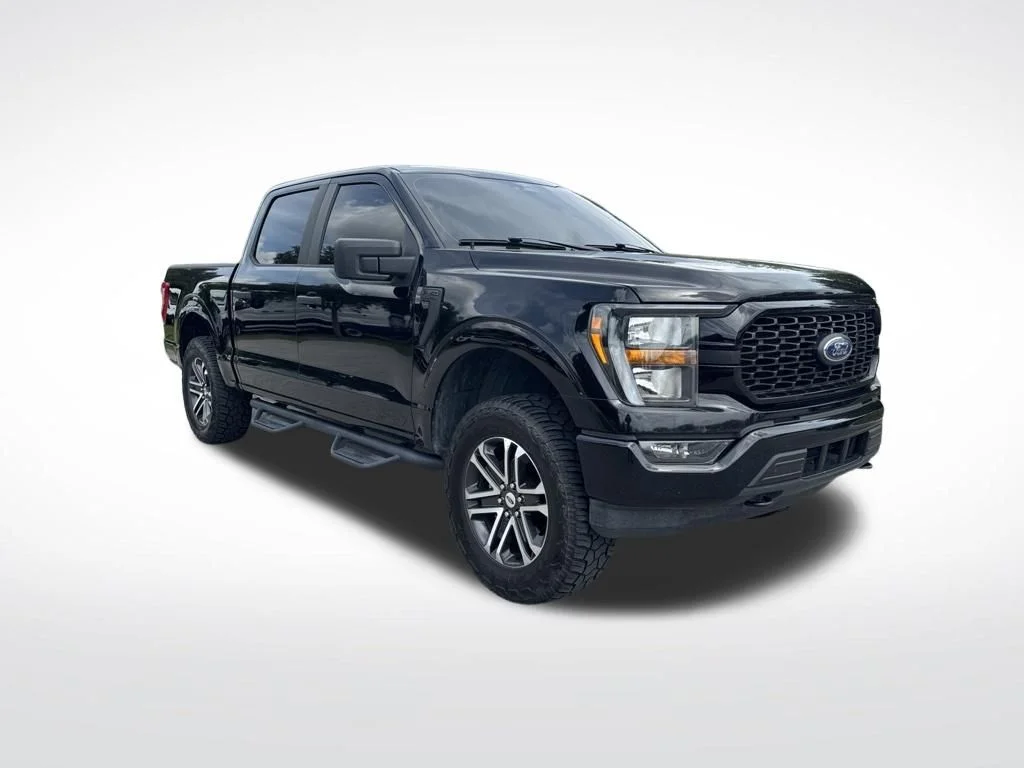 Used 2023 Black Metallic Ford XL image 2