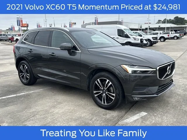 2021 Volvo XC60 T5 Momentum FWD's photo