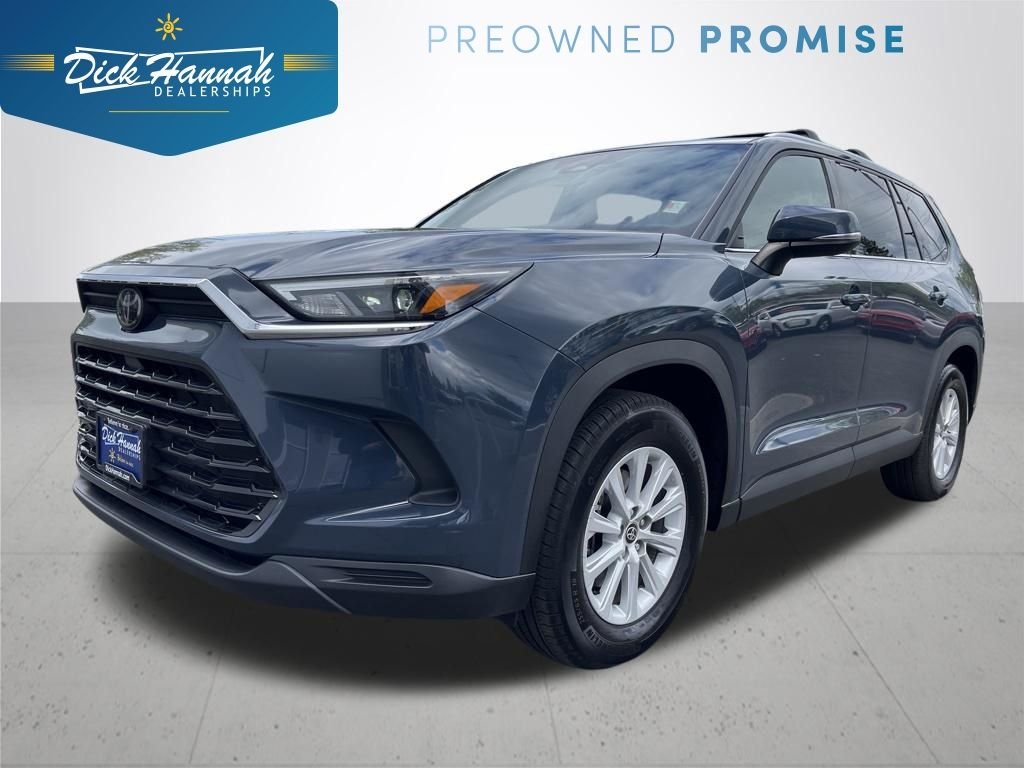 Used 2024 White Toyota XLE image 1