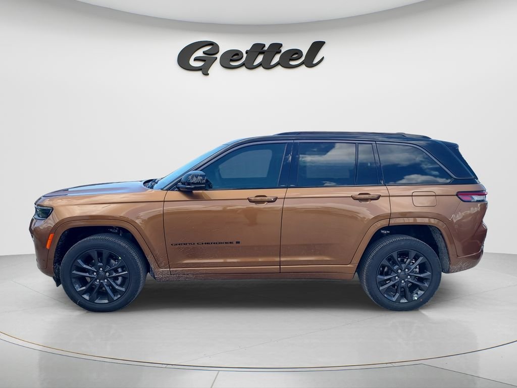 New 2026 Copper Shino Metallic Clear-Coat Exterior Paint Jeep Limited Reserve image 8