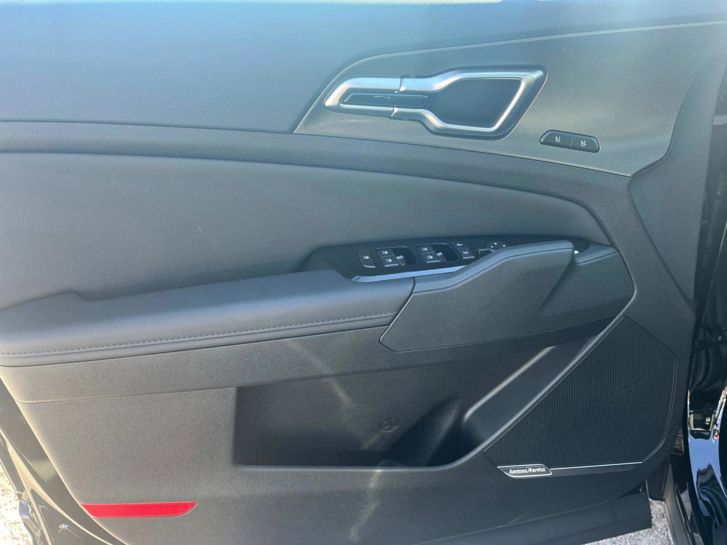 2025 Kia Sportage SX Prestige - Photo 23