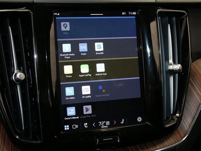 2023 Volvo XC60 Plus - Photo 16