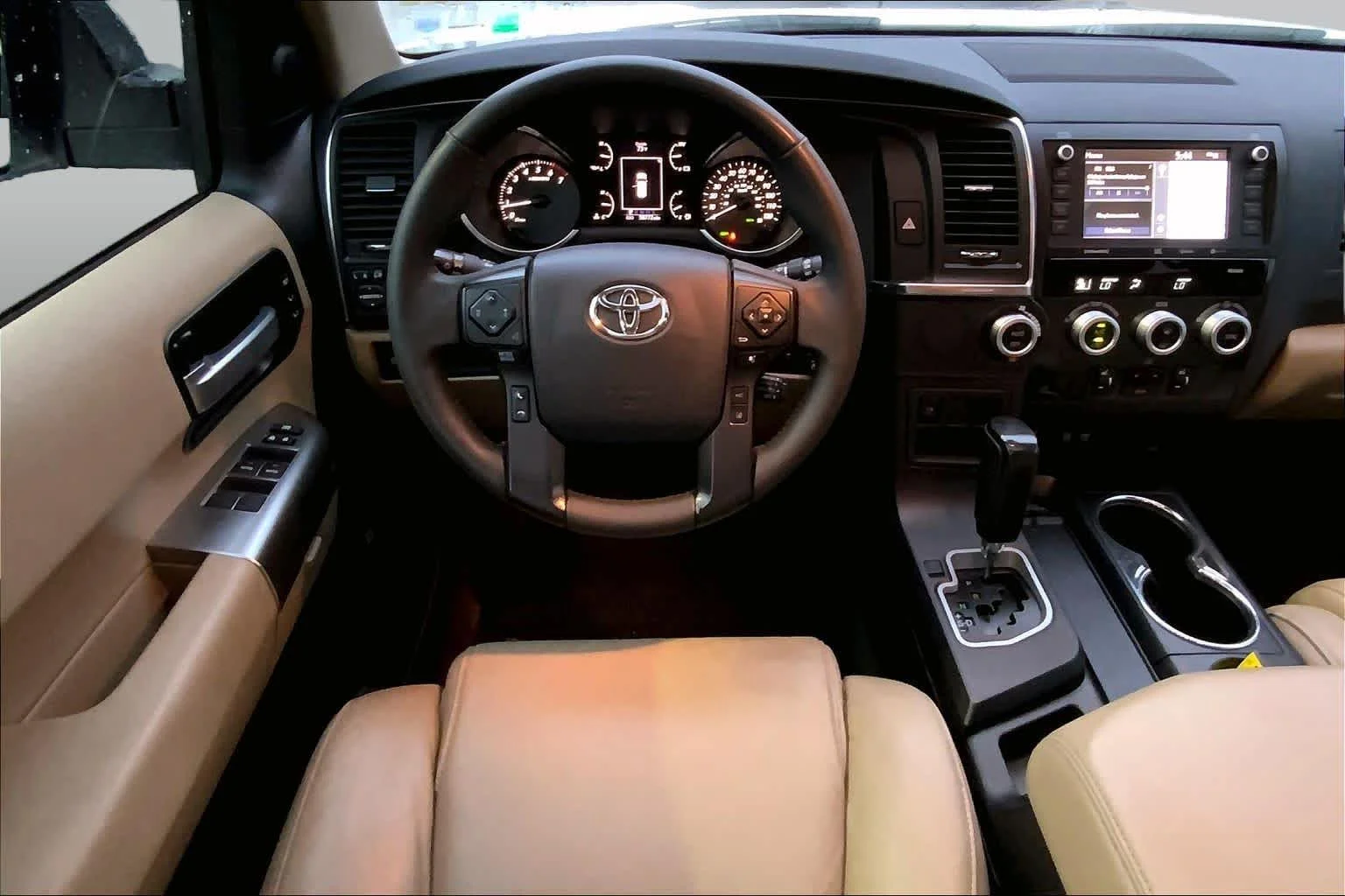 Used 2020 Super White Toyota Limited image 5
