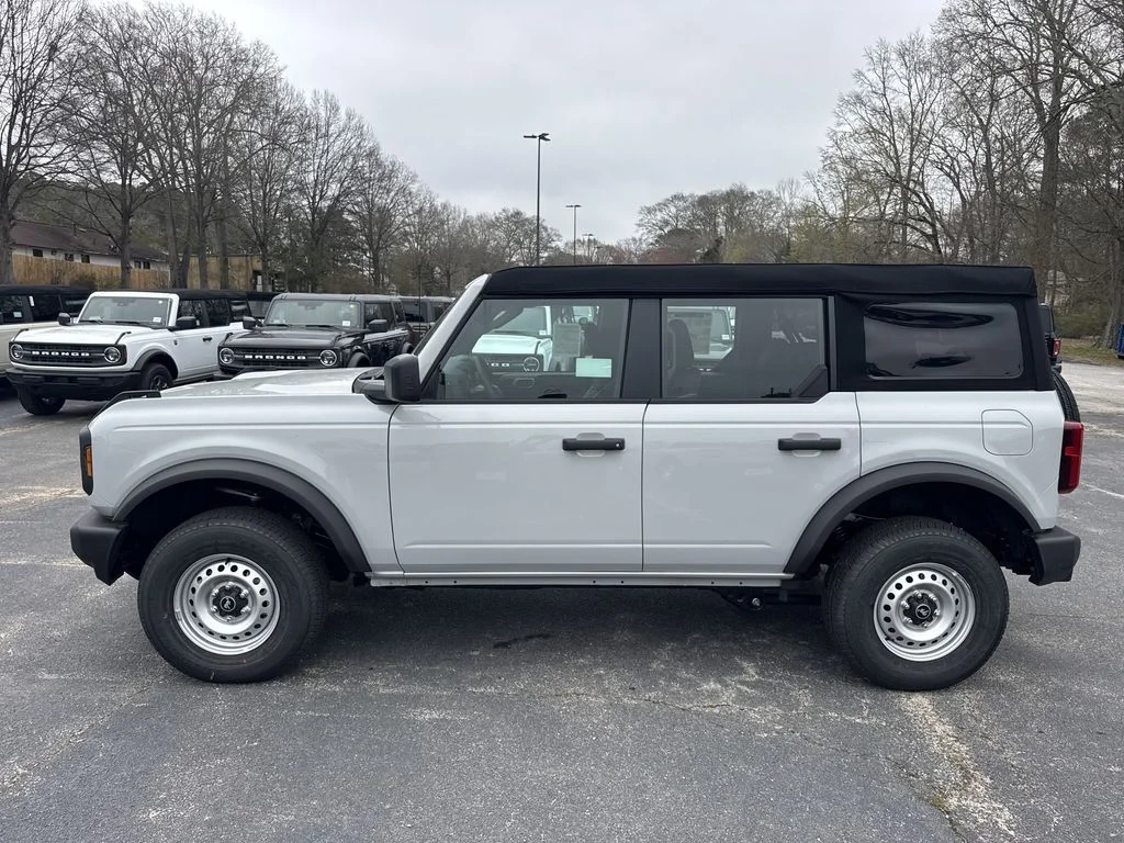 New 2026 White Ford Base image 4