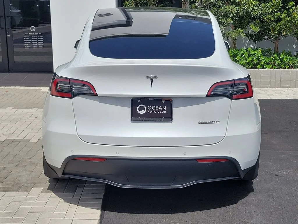 Used 2022 Pearl White Multi-Coat Tesla Performance image 5