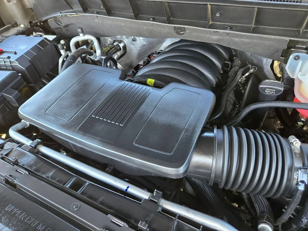 Used 2024 Black Chevrolet High Country image 17