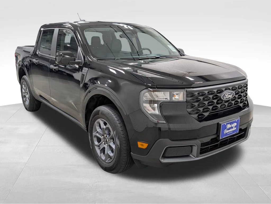 New 2026 Shadow Black Ford XLT image 17