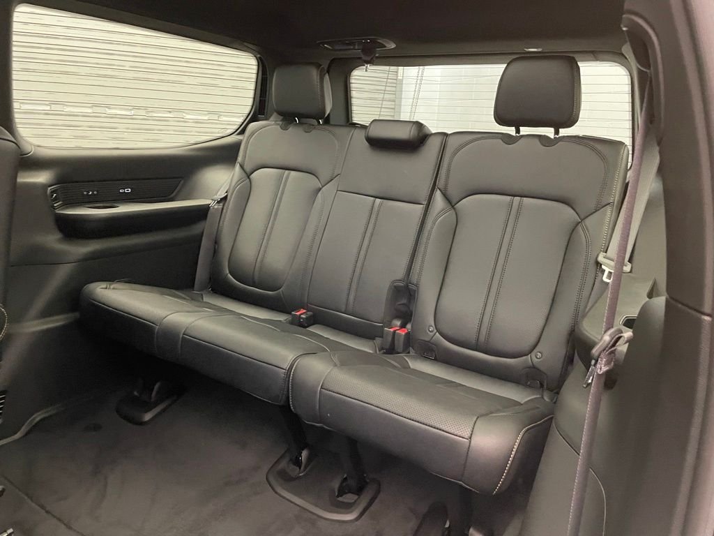 New 2026 High Gloss Black Exterior Paint Jeep  image 21