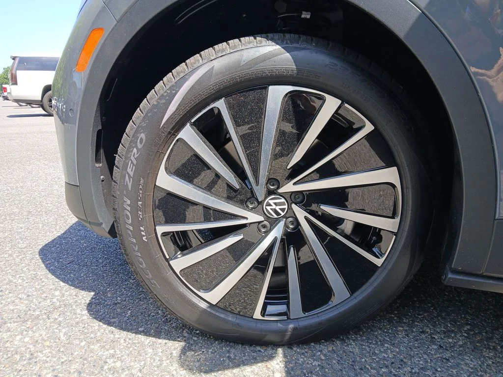 New 2026 Gray Volkswagen Pro image 26