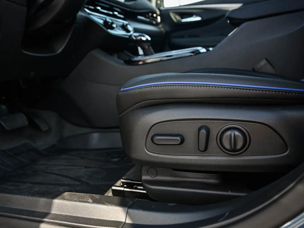 2026 Buick Envista Sport Touring - Photo 17