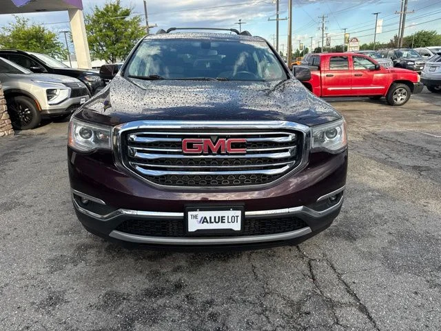 Used 2017 Red GMC SLE-2 image 9