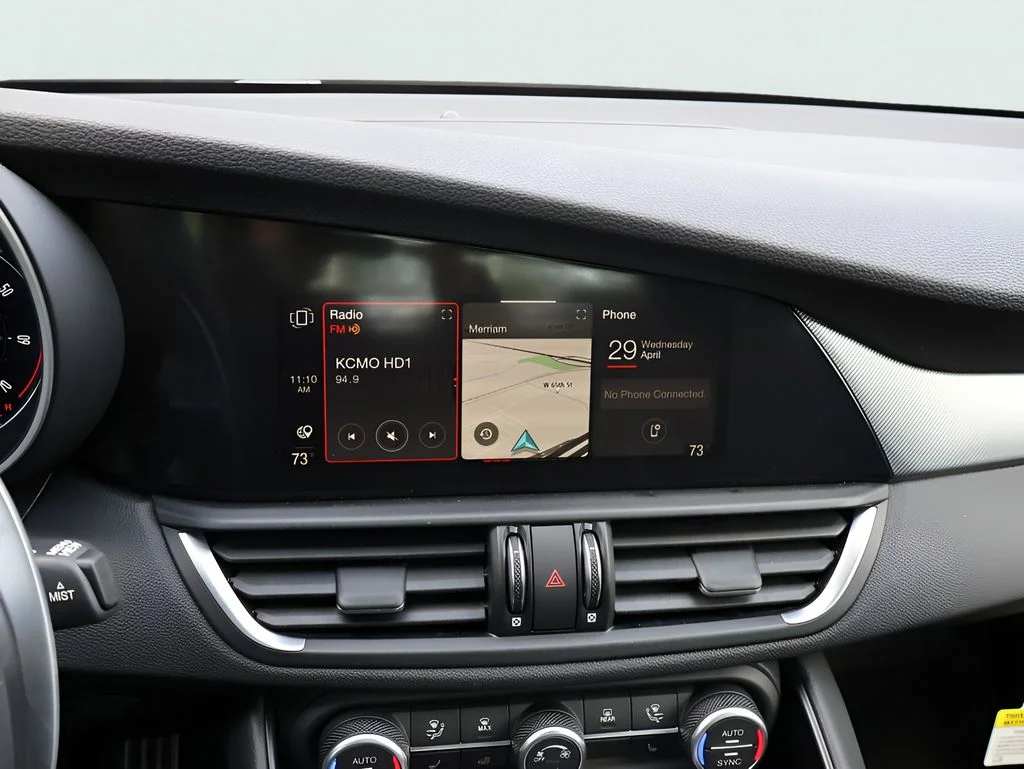 New 2026 Vesuvio Gray Metallic Alfa Romeo Base image 25