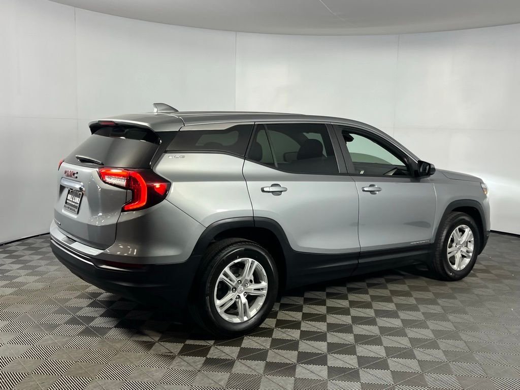 2024 GMC Terrain SLE - Photo 8