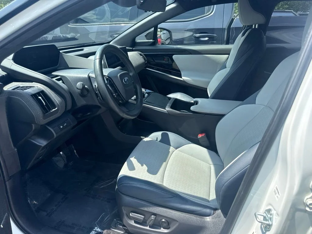 Used 2023 White Subaru Touring image 3