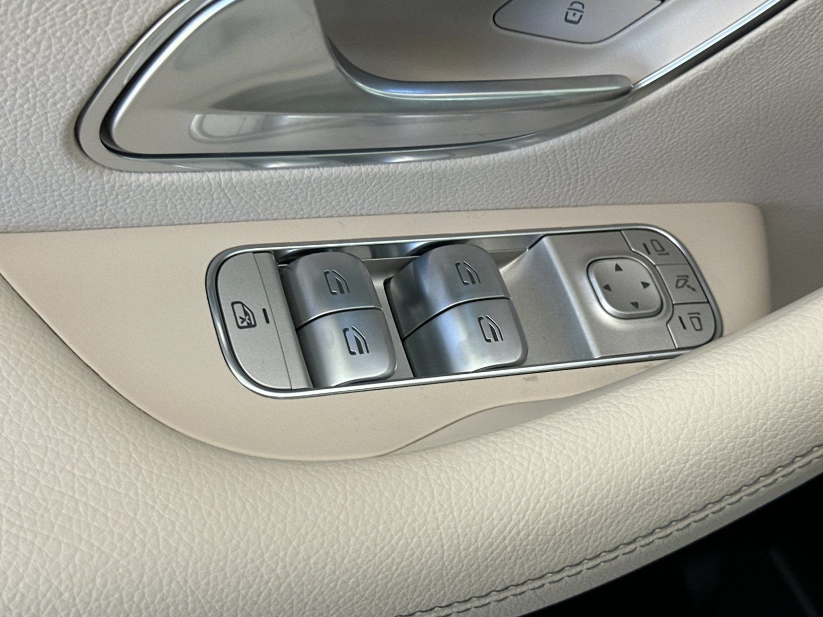 New 2026 Polar White Mercedes-Benz 350 image 15