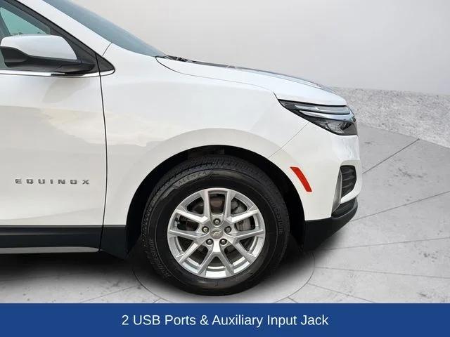 Used 2022 White Chevrolet LT image 32