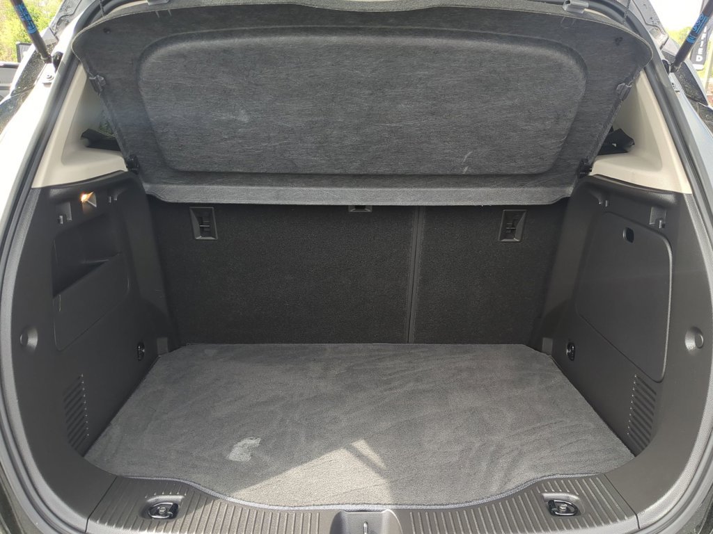 Used 2022 Ebony Twilight Metallic Buick Preferred image 24