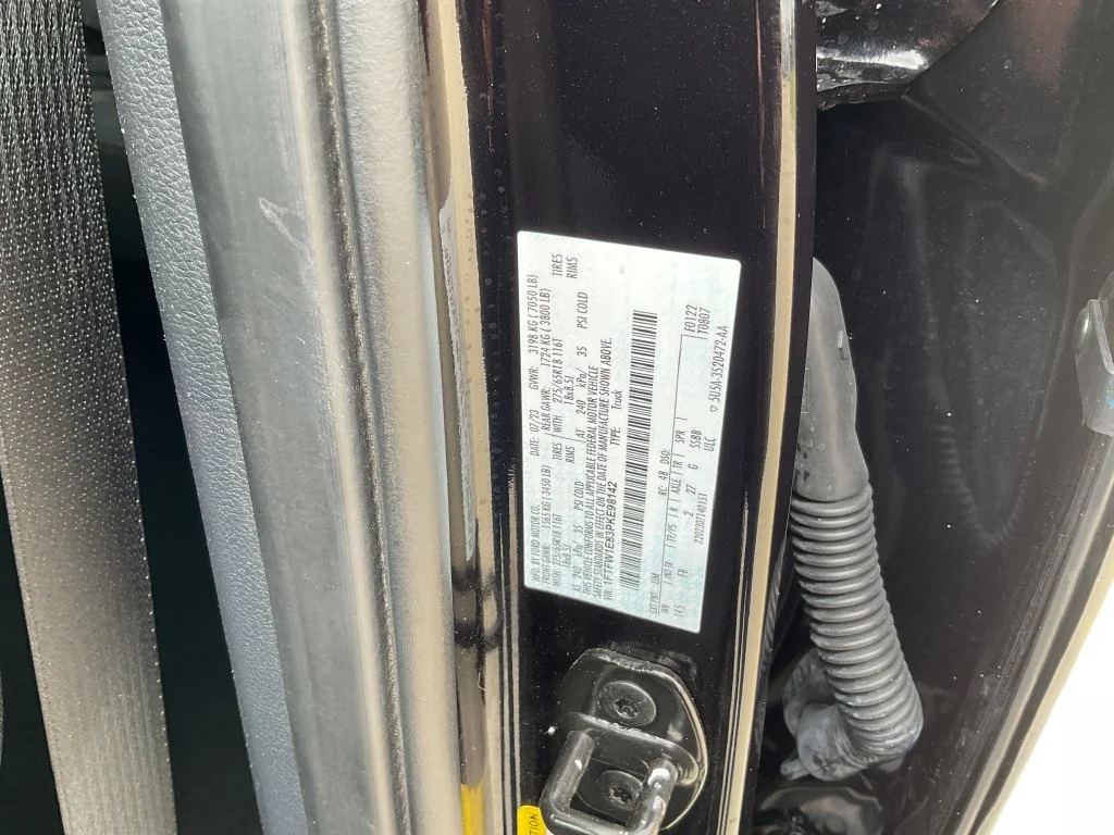 Used 2023 Black Ford XLT image 33