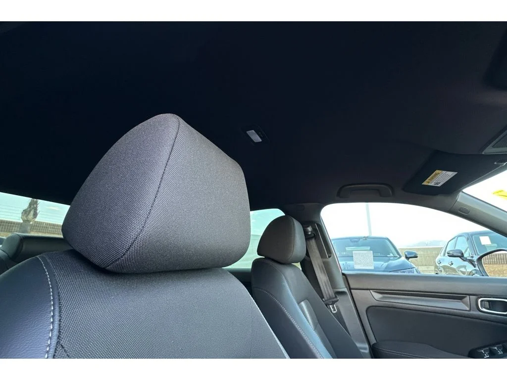 Used 2025 Rallye Red Honda Sport image 19