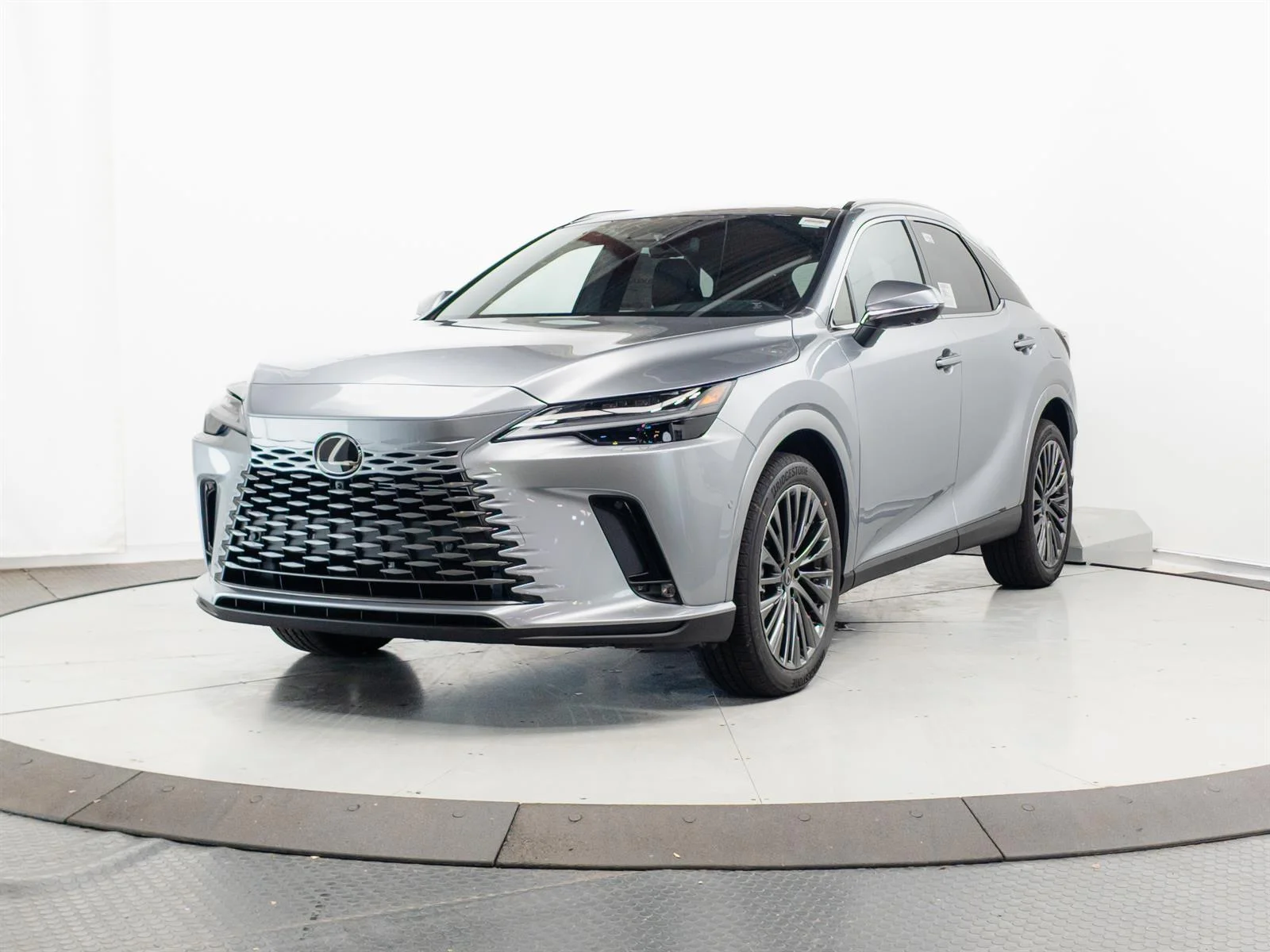 New 2026 Iridium (1l2) Lexus Luxury image 3