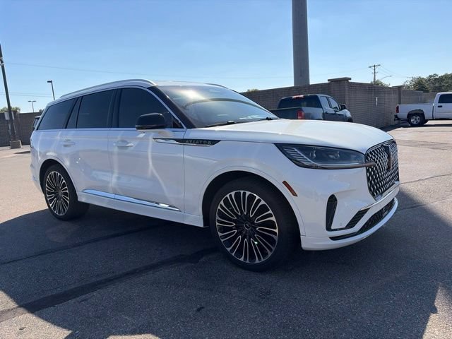 Certified Pre-Owned 2025 Lincoln Aviator Black Label