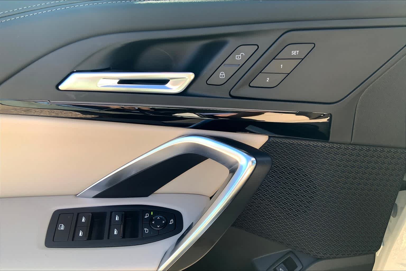 2025 BMW X1 XDrive28i - Photo 10