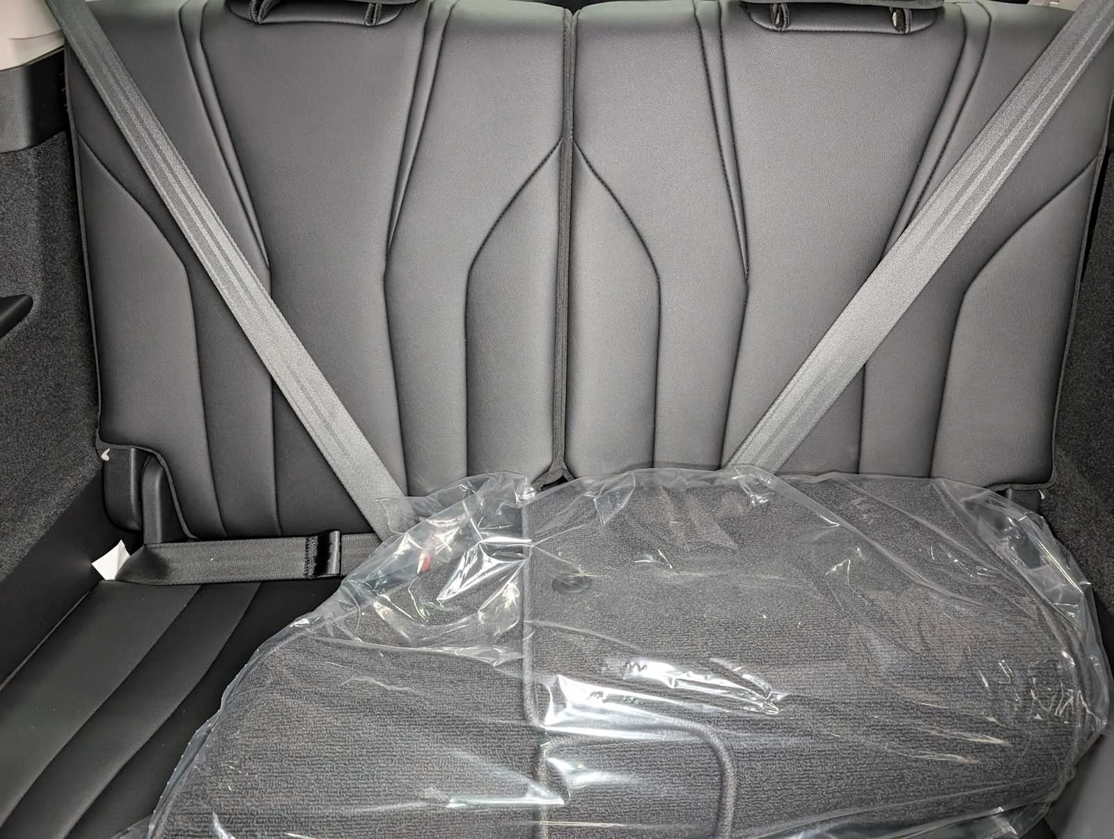 New 2026 Liquid Carbon Metallic Acura  image 23