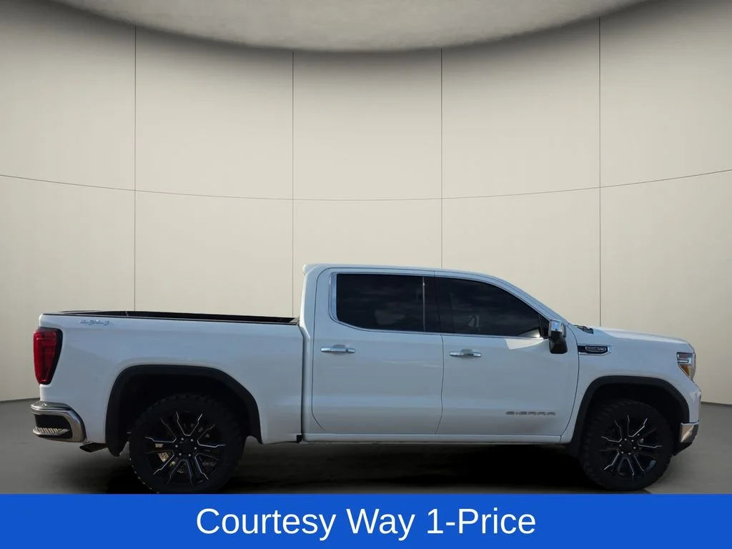 Used 2020 White GMC SLT image 11