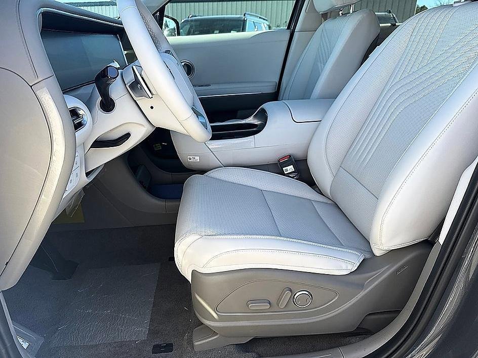 New 2026 Ecotronic Gray Pearl Hyundai SEL FWD image 30