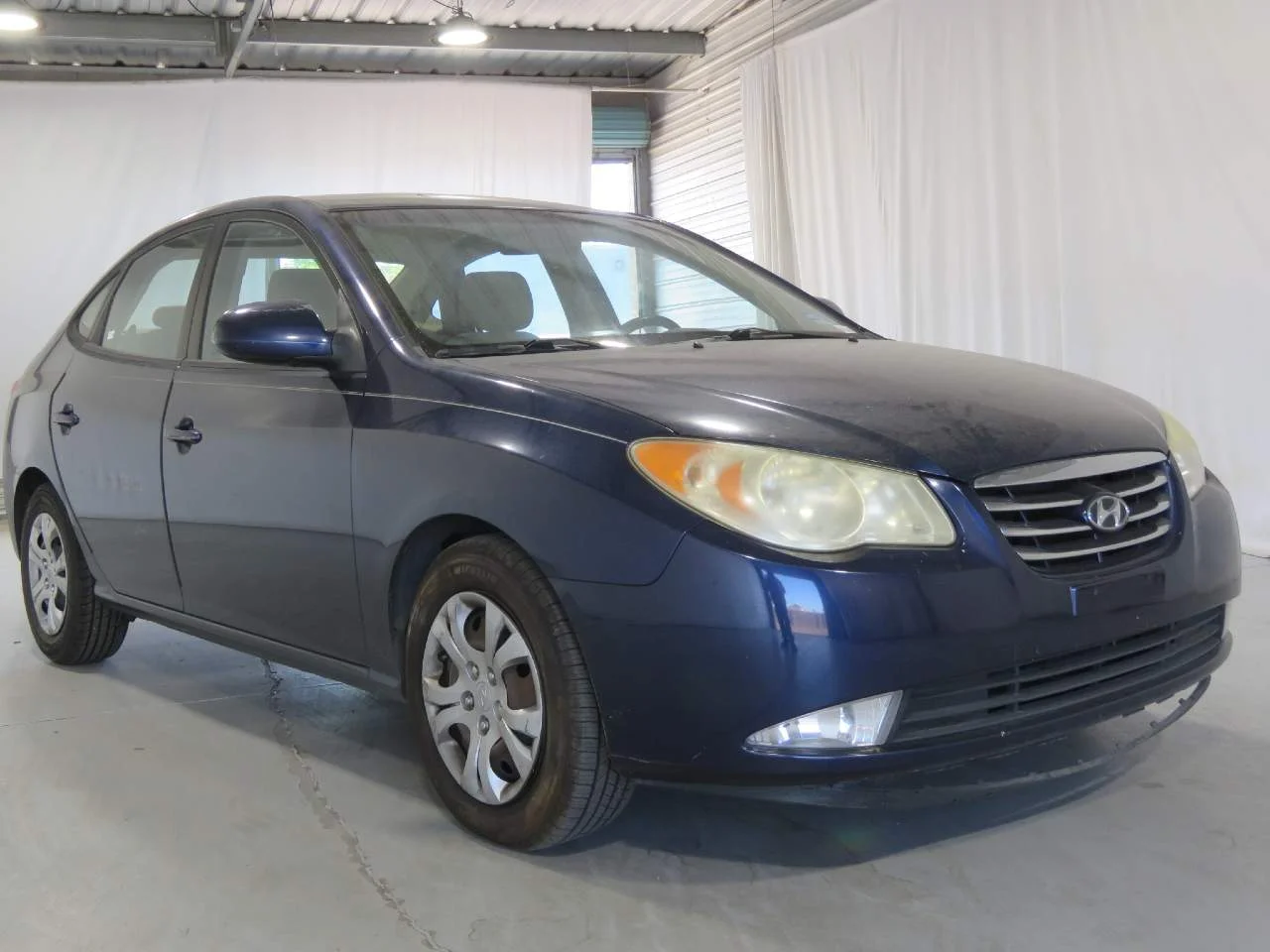 Used 2010 Regatta Blue Hyundai GLS image 3