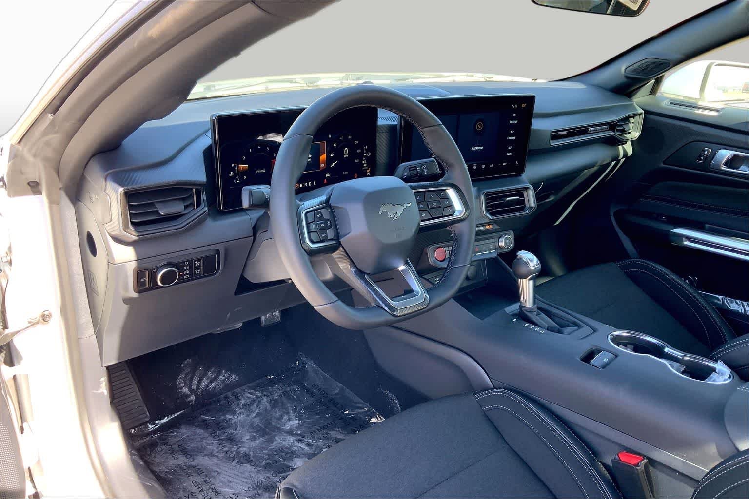 New 2026 Oxford White Ford EcoBoost® Fastback image 6