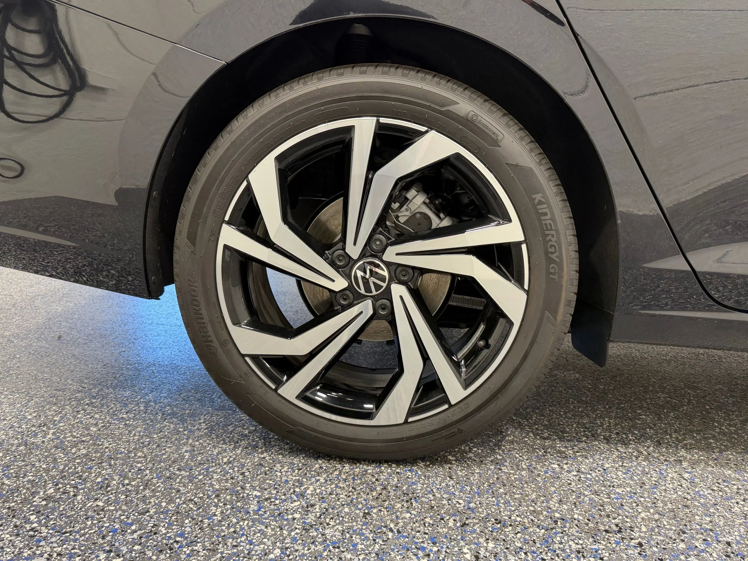 New 2026 Black Volkswagen 1.5T SEL image 14