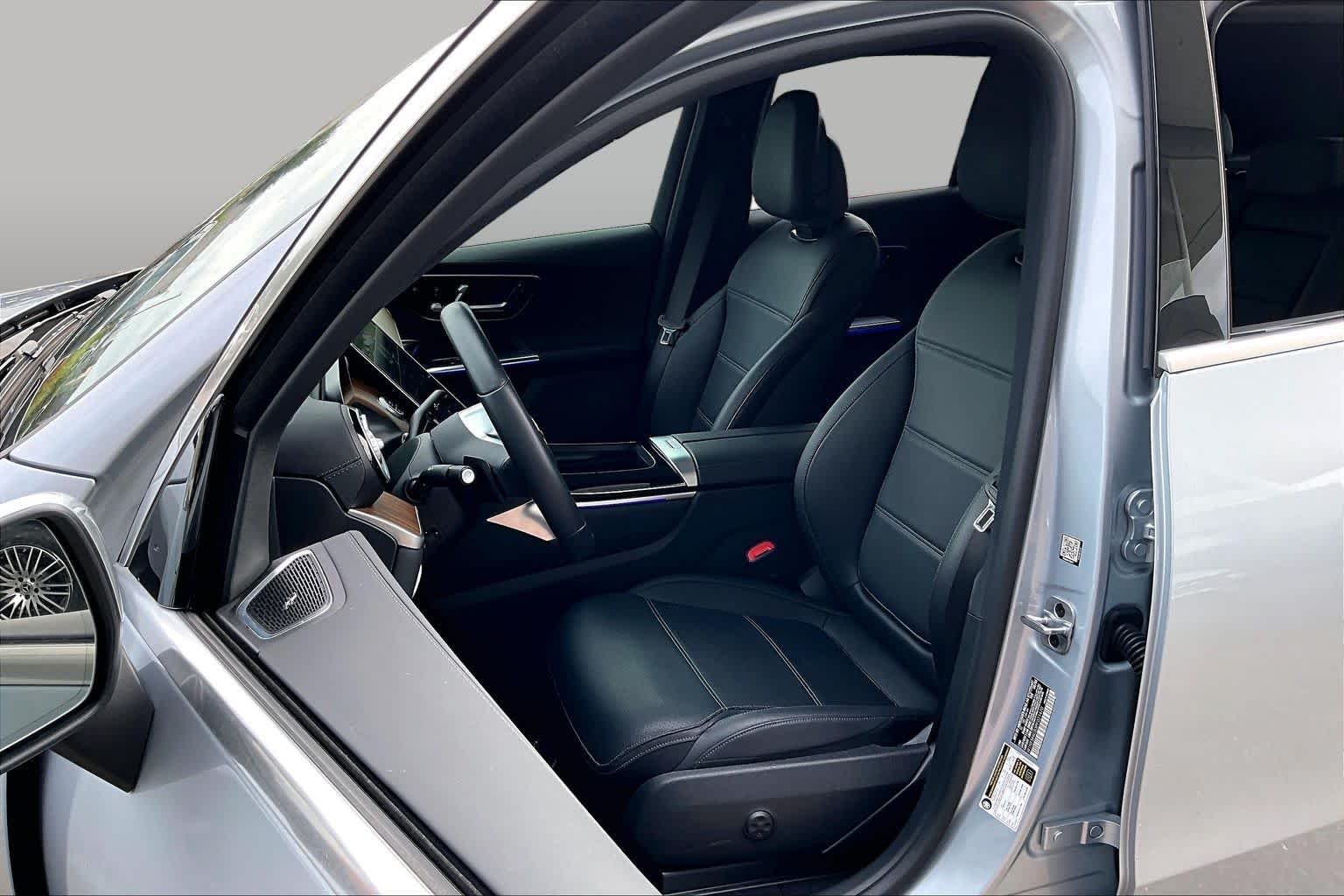 Certified Used 2023 Cirrus Silver Metallic Mercedes-Benz GLC 300 image 8