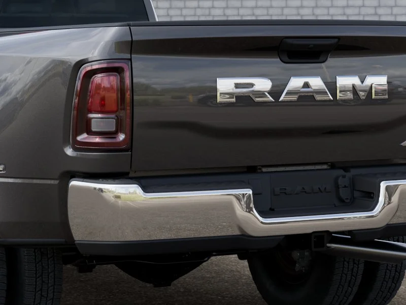 New 2026 Granite Crystal Metallic Clear-Coat Exterior Paint RAM TRADESMAN image 13
