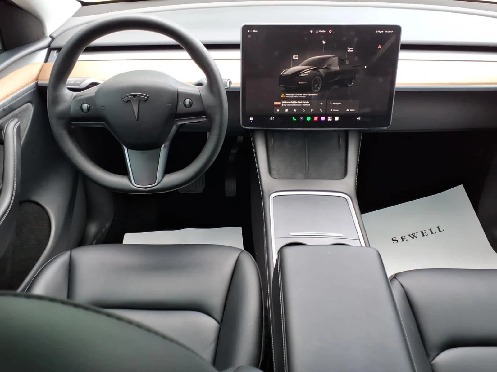 Used 2023 Black Tesla  image 21