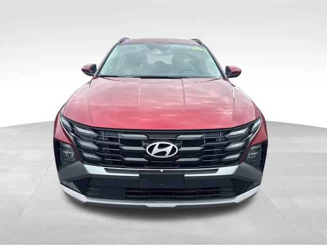 Used 2025  Hyundai SEL image 8