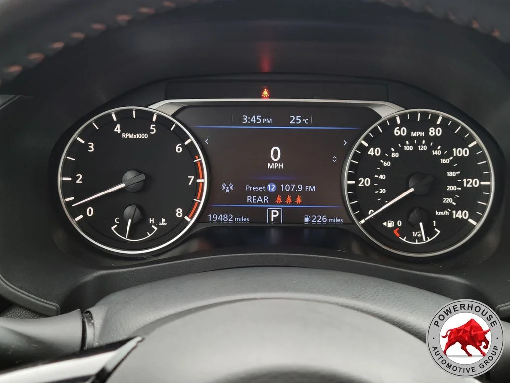 Used 2024 Red Nissan 2.5 SR image 32