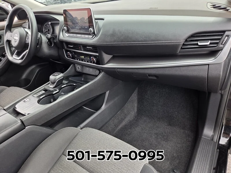 Used 2023 Super Black NISSAN FWD SV image 17