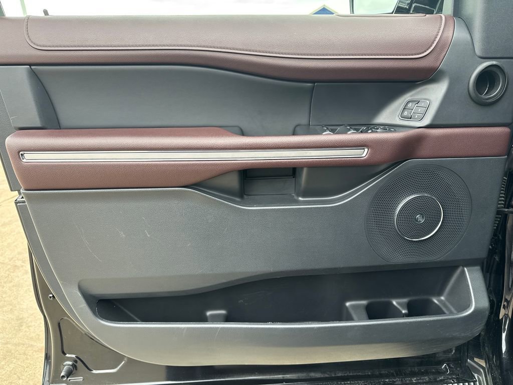 2024 Ford Expedition Limited - Photo 15