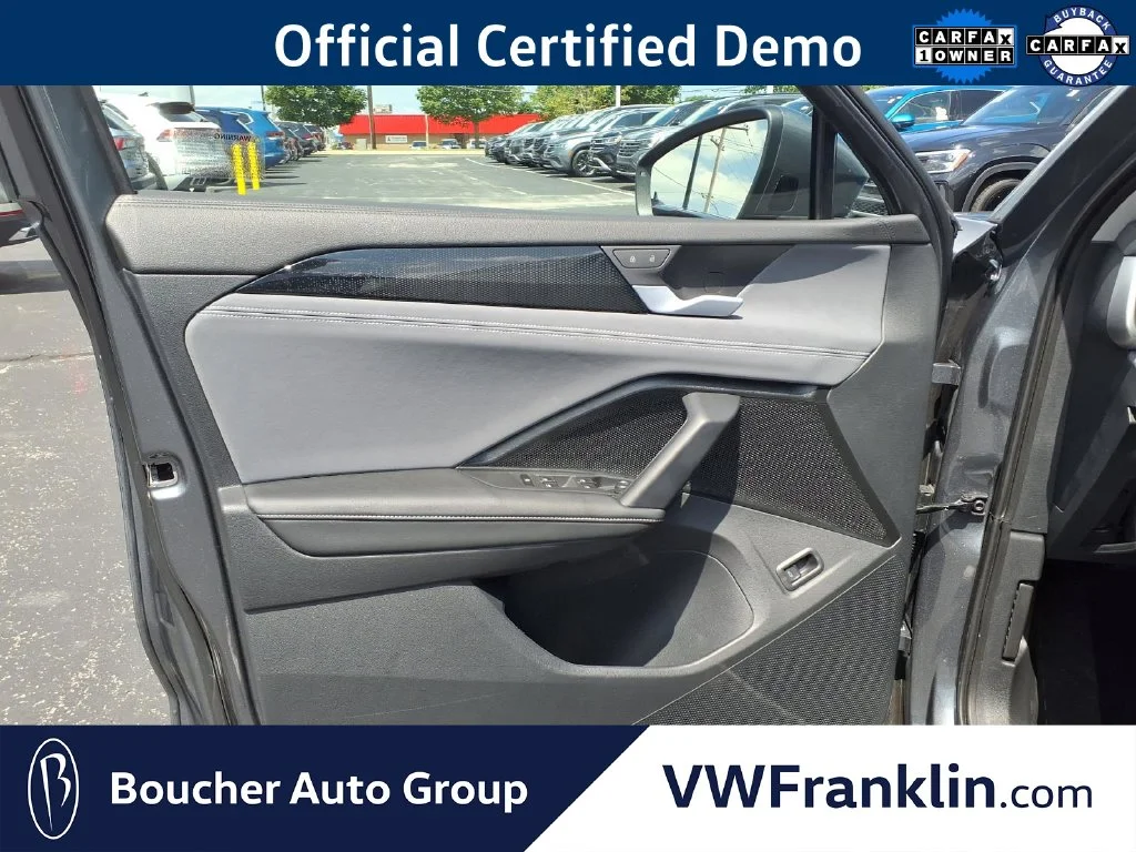Certified Used 2026 Platinum Gray Volkswagen SE image 11