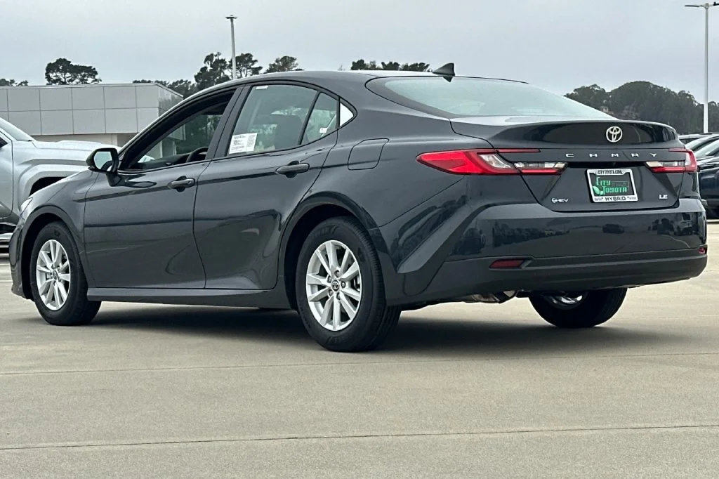 New 2026 Underground Toyota  LE image 6