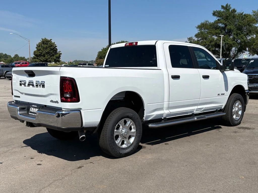 Used 2026 White Ram Big Horn image 8