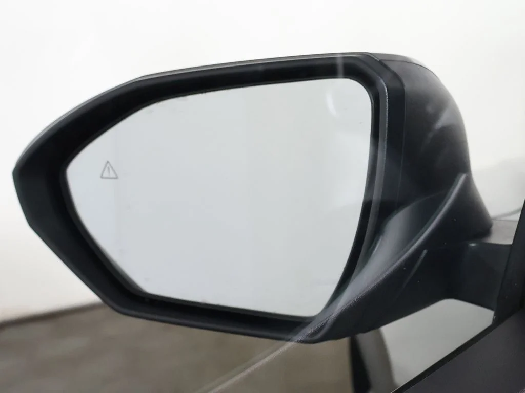 Used 2023 Gray Hyundai SEL image 35
