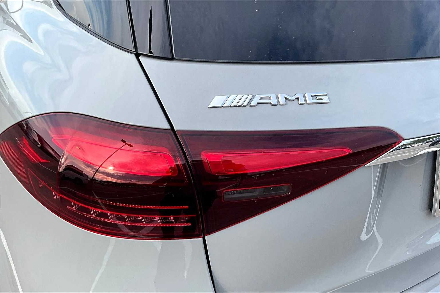 2026 Mercedes-Benz GLE AMG GLE63 S - Photo 14