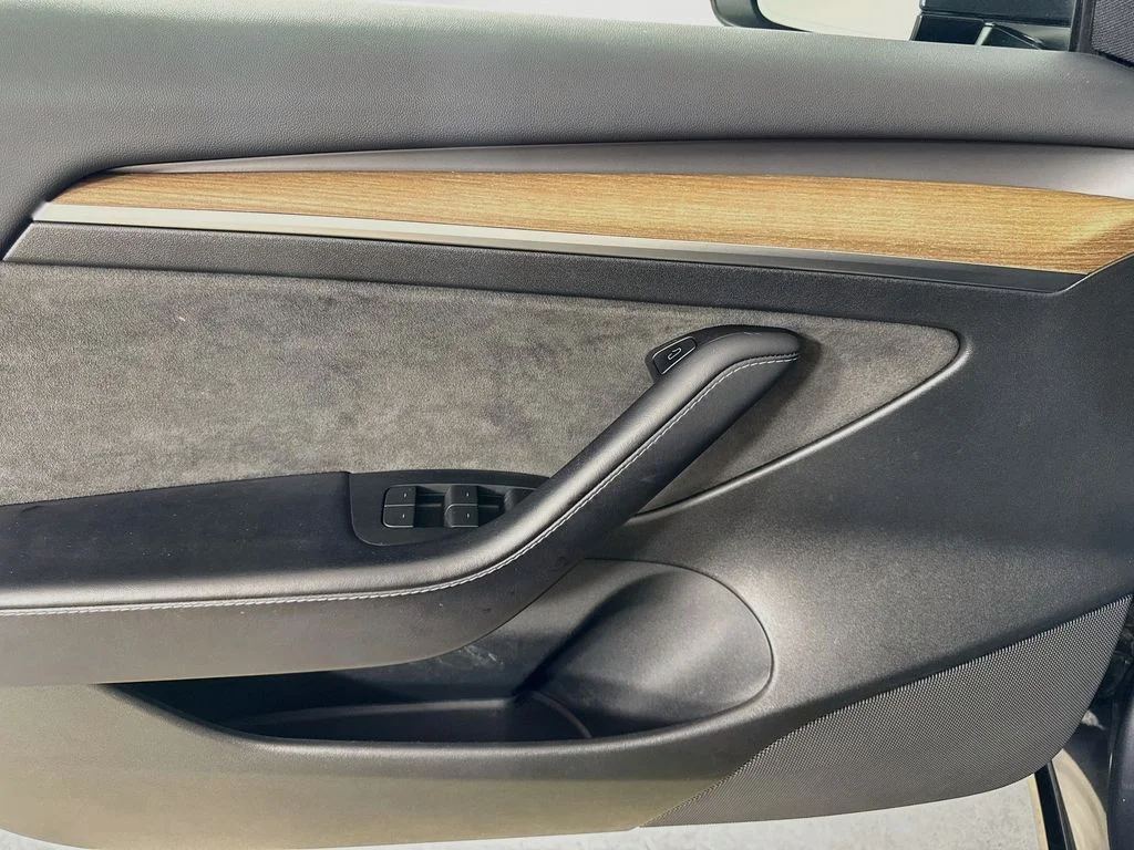 Used 2023 Gray Tesla Base image 18